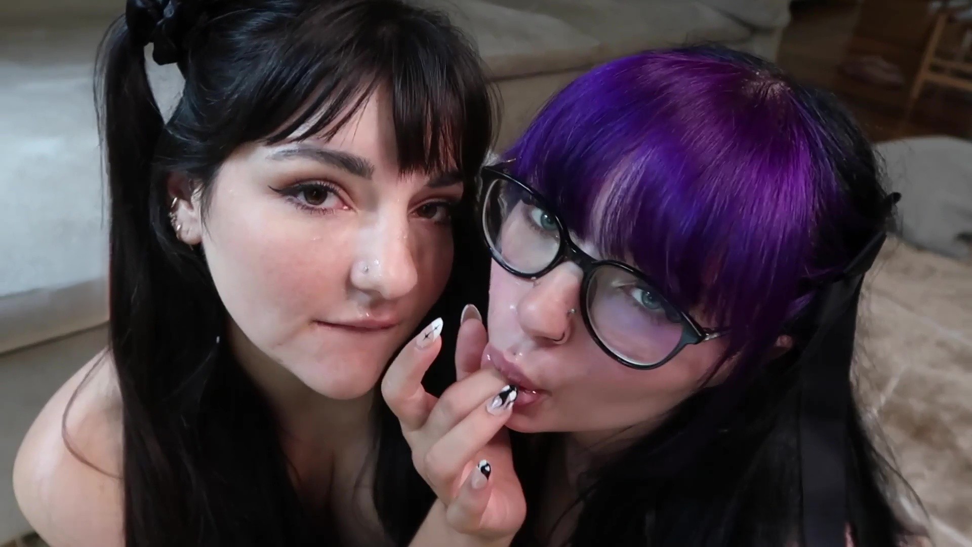Naomihh666 Shares Her BF's BBC With Forest Faye